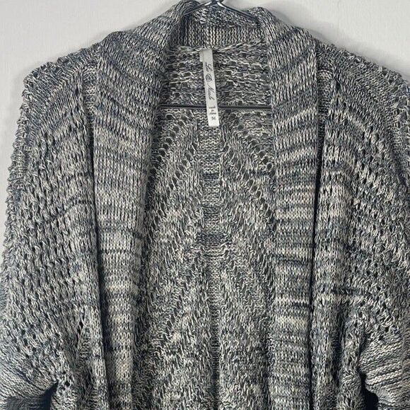 Leo & Nicole Pointelle Knit Longline Open Front Cardigan Women's Size Medium - Picture 4 of 7